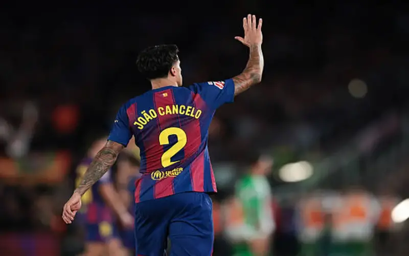 اخبارك نت | الهلال يبطئ حسم صفقات كانسيلو وكاسادو ورافينيا.. وترقب في برشلونة